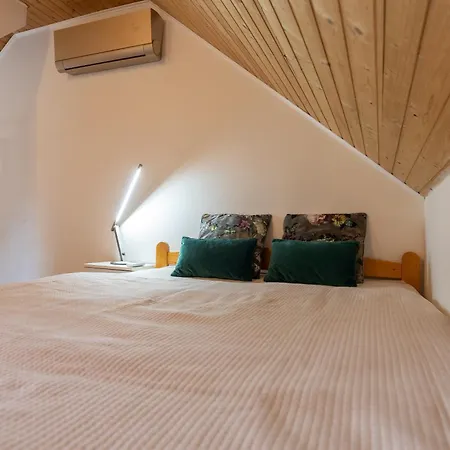 7th Heaven, - Old Town Apartment